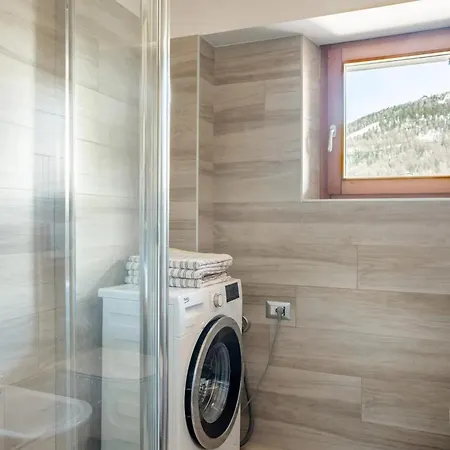 Exceptional In 65 M² With Parking Included *