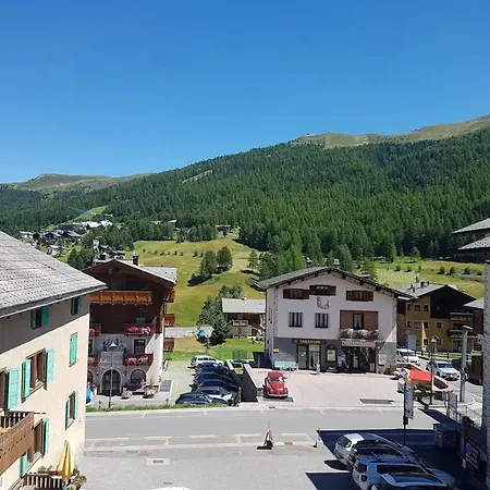 Exceptional In 65 M² With Parking Included